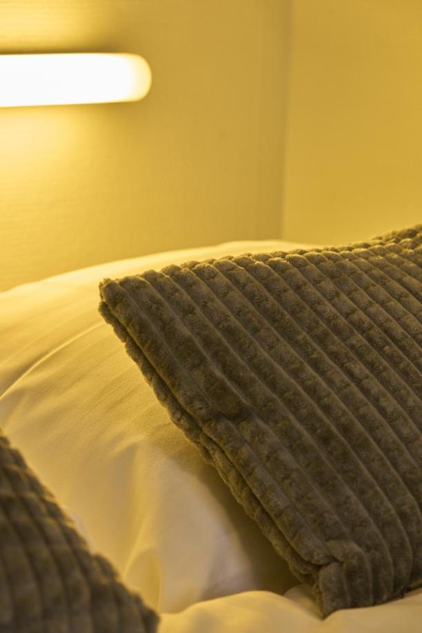 Hotel Tikkurila Vantaa Buitenkant foto