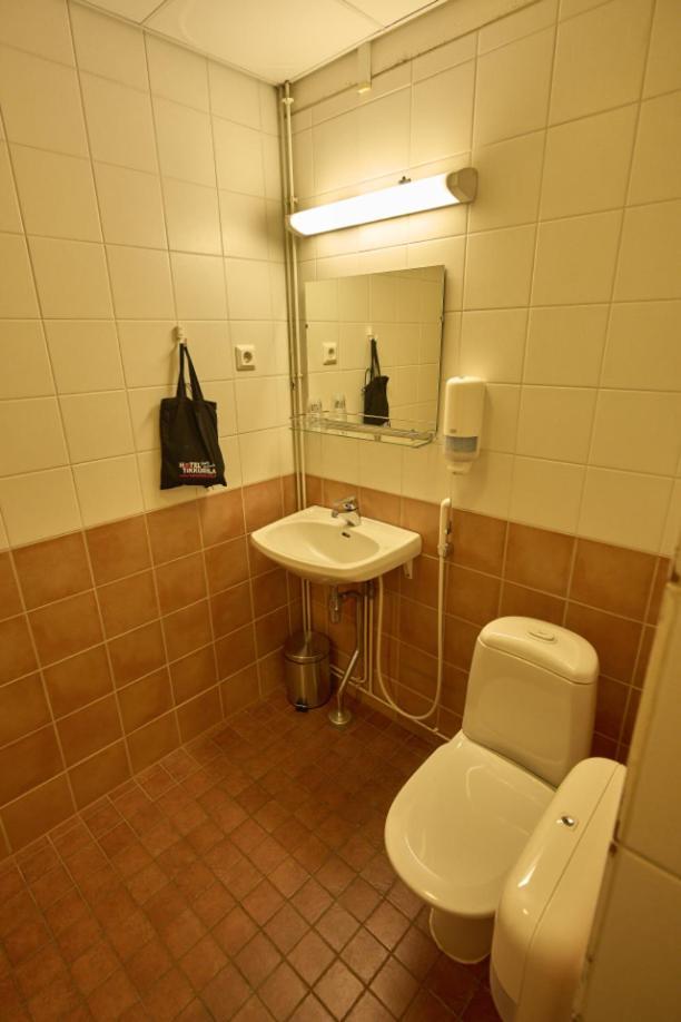 Hotel Tikkurila Vantaa Buitenkant foto
